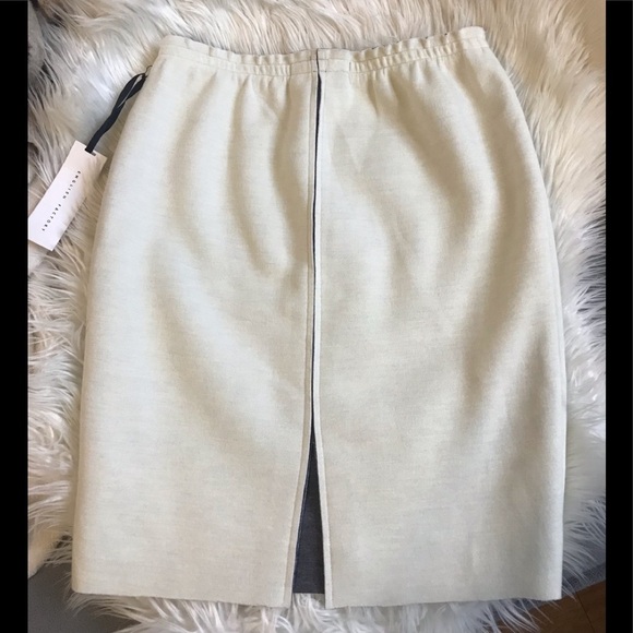 English Factory Skirt 💗​ - Picture 8 of 8